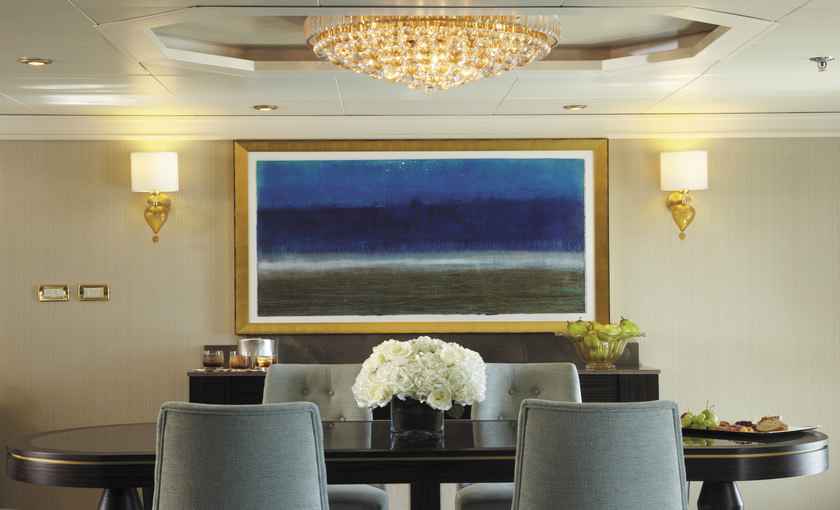 Master Suite Luxe schip Seven Seas Navigator