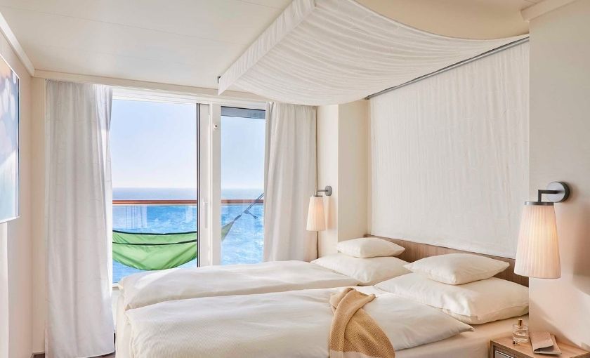 AIDANova comfort buitenhut met balkon VC