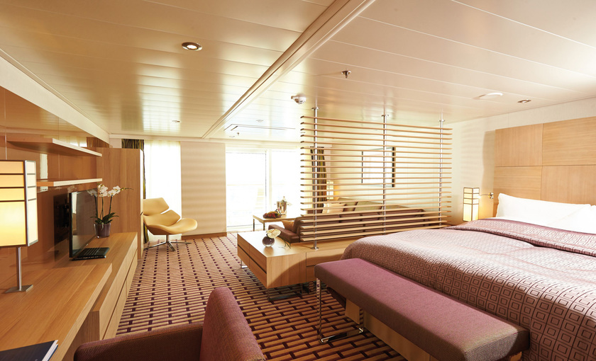 Luxueuze suite aan boord Europa 2 van hapag-Lloyd