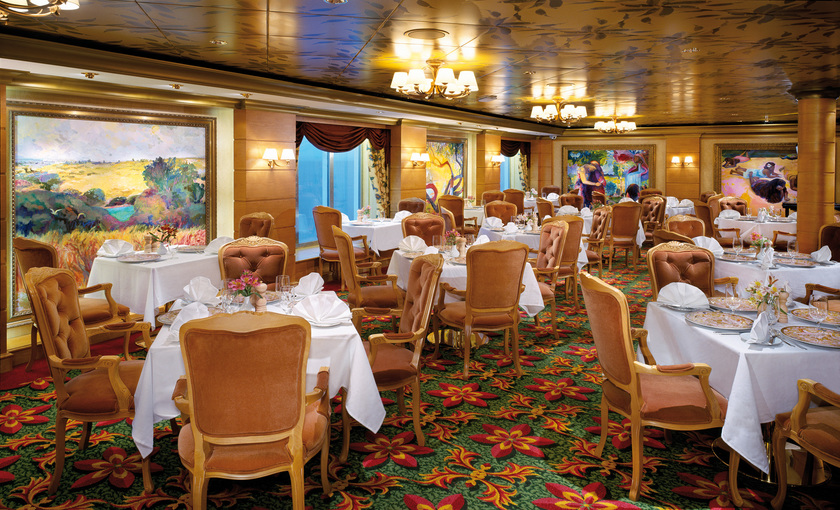 Restaurant Le Bistro op de Norwegian Jade van NCL